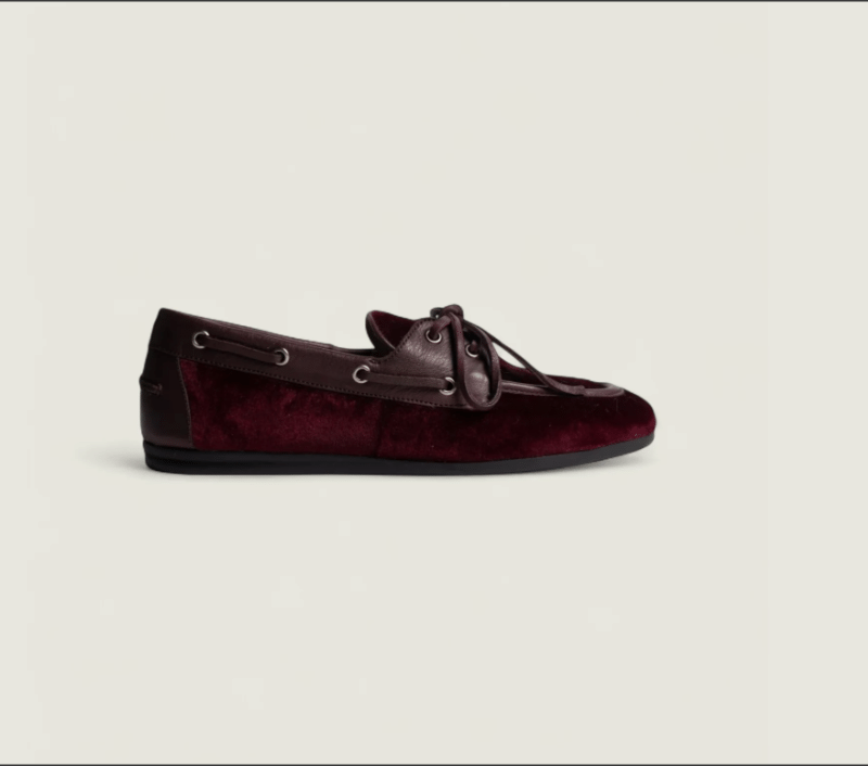 Nautica en terciopelo color Burgundy